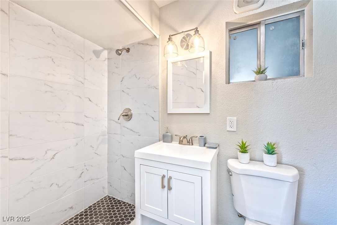 1861 Sombrero Drive Property Photo 14