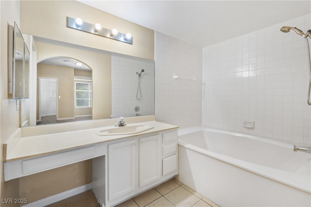 525 Indian Princess Drive 204 Property Photo 14