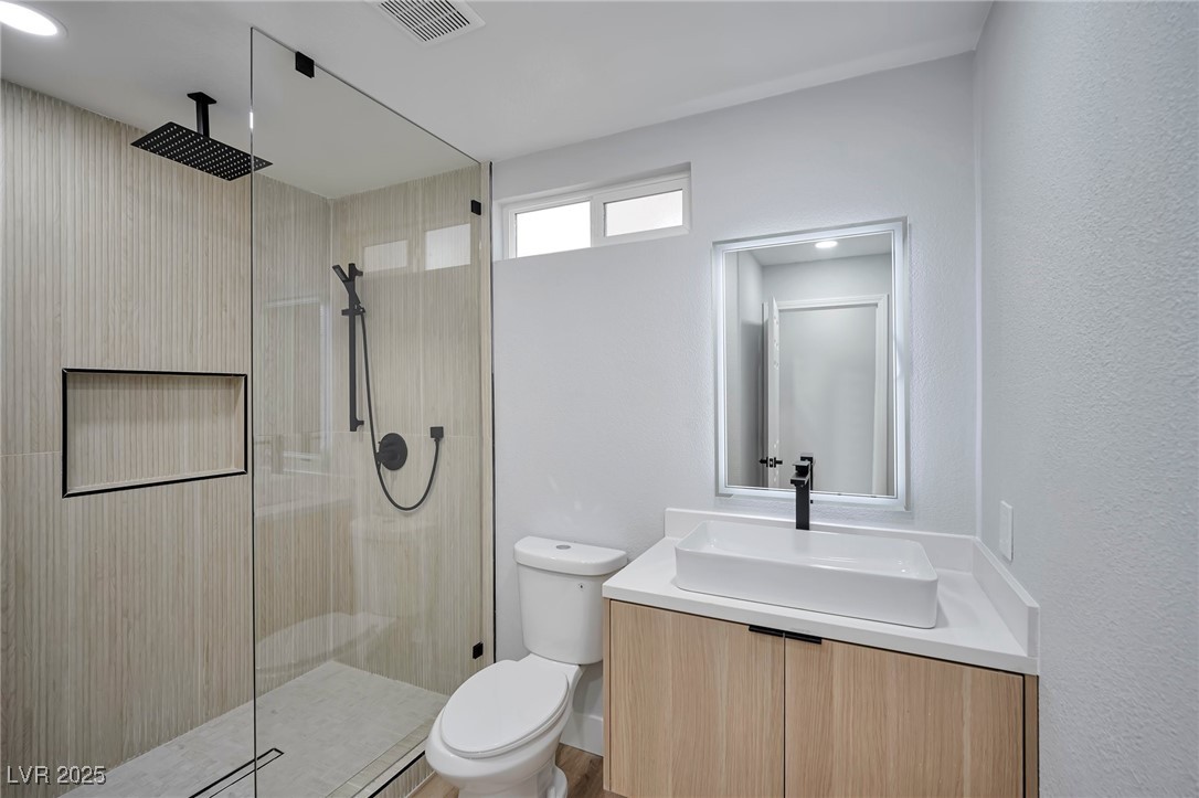 11144 Varedo Court Property Photo 3