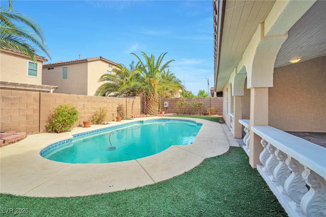 11144 Varedo Court Property Photo 26