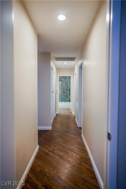 2453 Muirfield Avenue Property Photo 10
