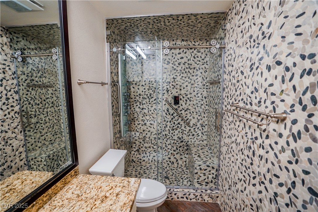 2453 Muirfield Avenue Property Photo 14