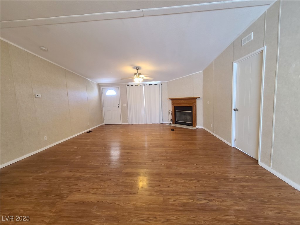 6060 Superior Lane Property Photo 3