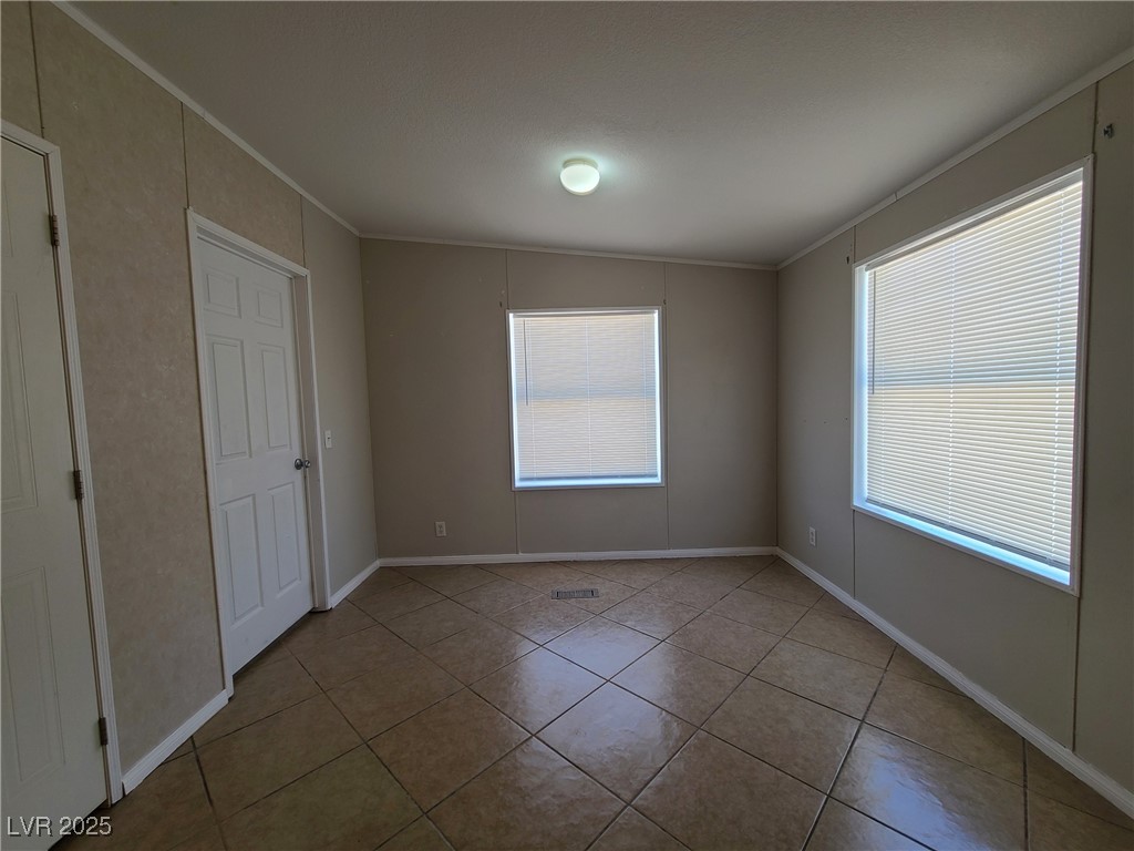 6060 Superior Lane Property Photo 7