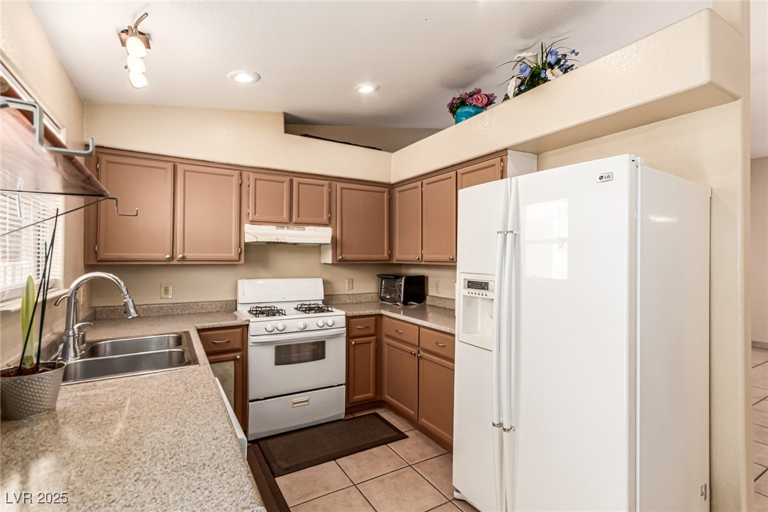 8041 Astrology Court 201 Property Photo 15