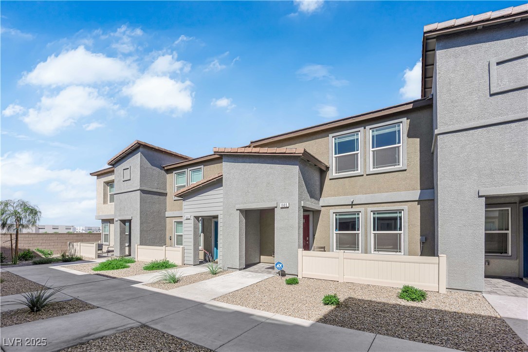 1905 Nydia Vista Street Property Photo 1