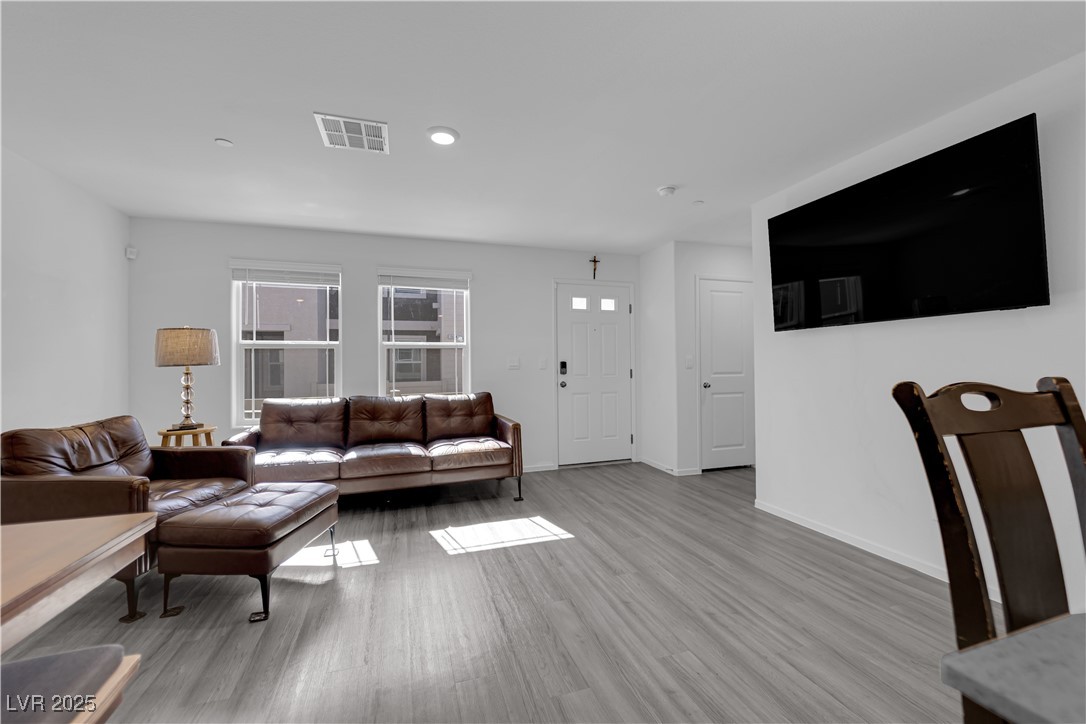1905 Nydia Vista Street Property Photo 7
