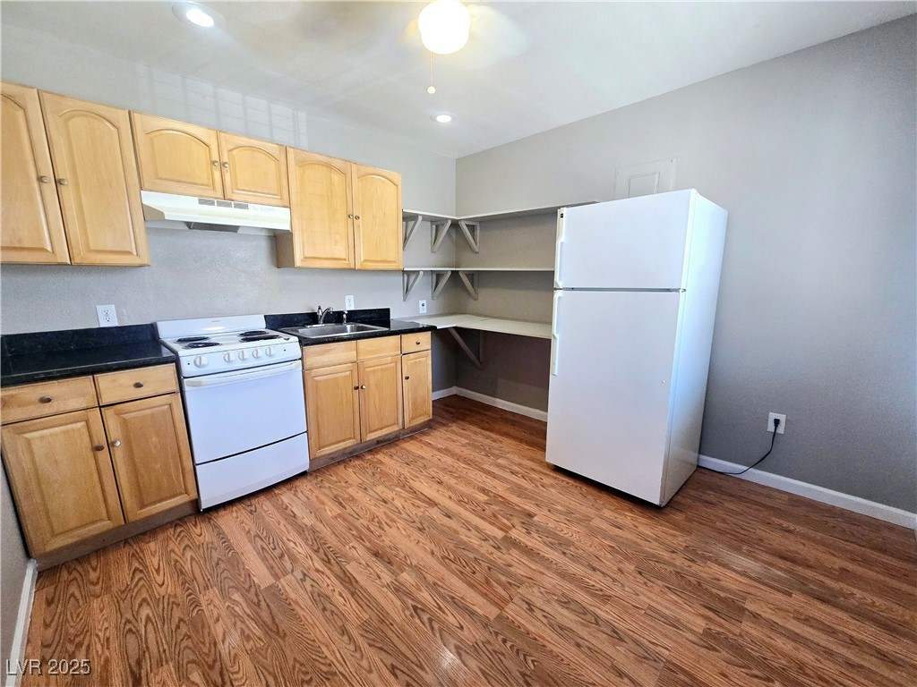 331 South 9th Street 1 Property Photo 4