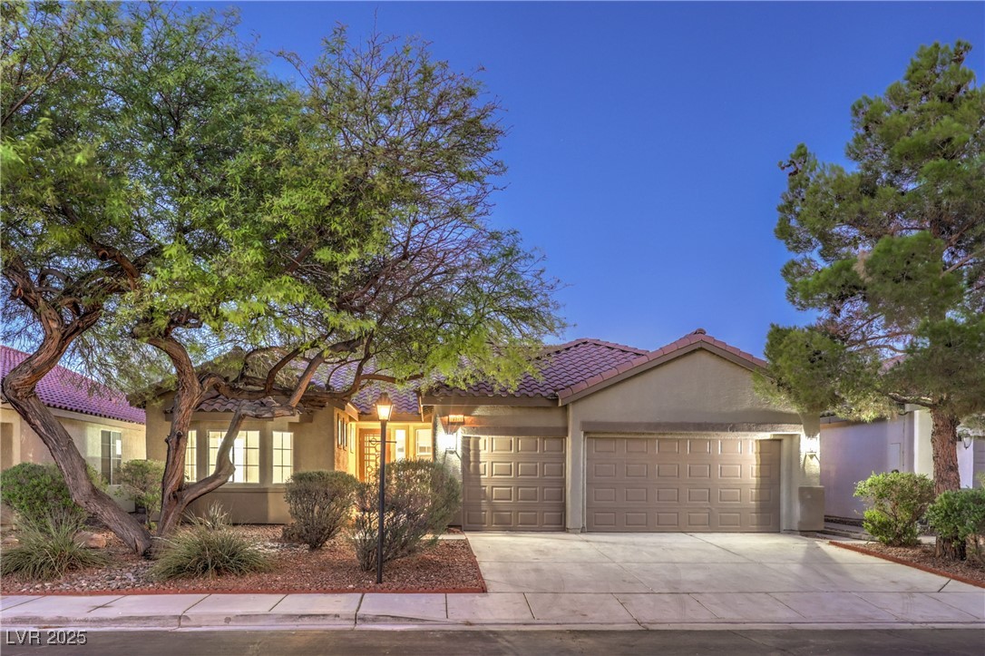 10576 Refugio Street Property Photo 6