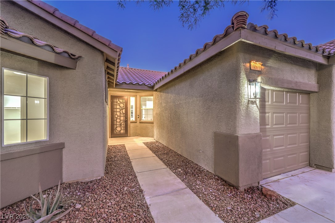 10576 Refugio Street Property Photo 9