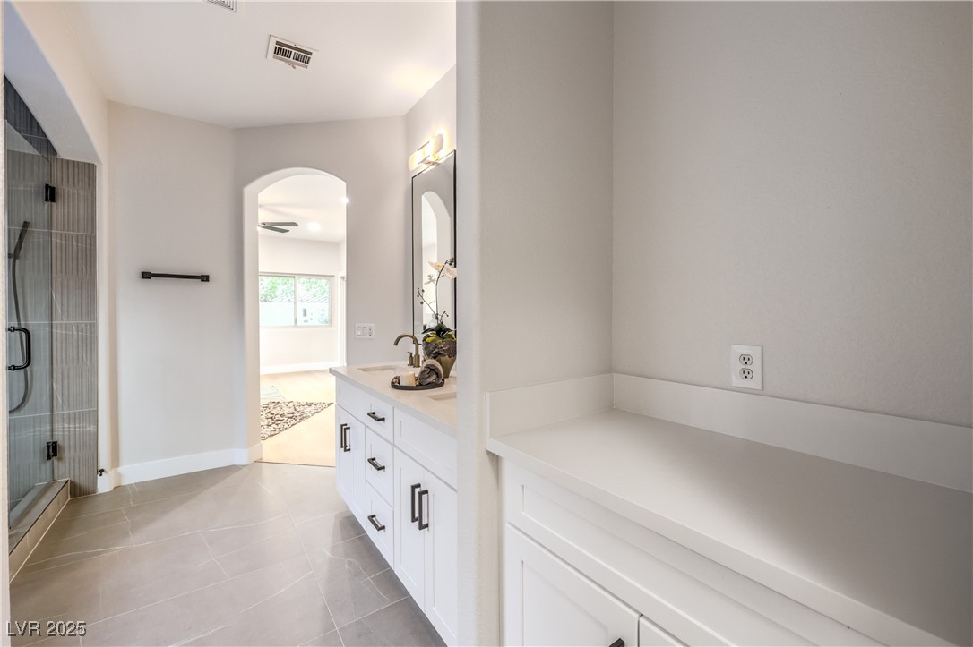 10576 Refugio Street Property Photo 33