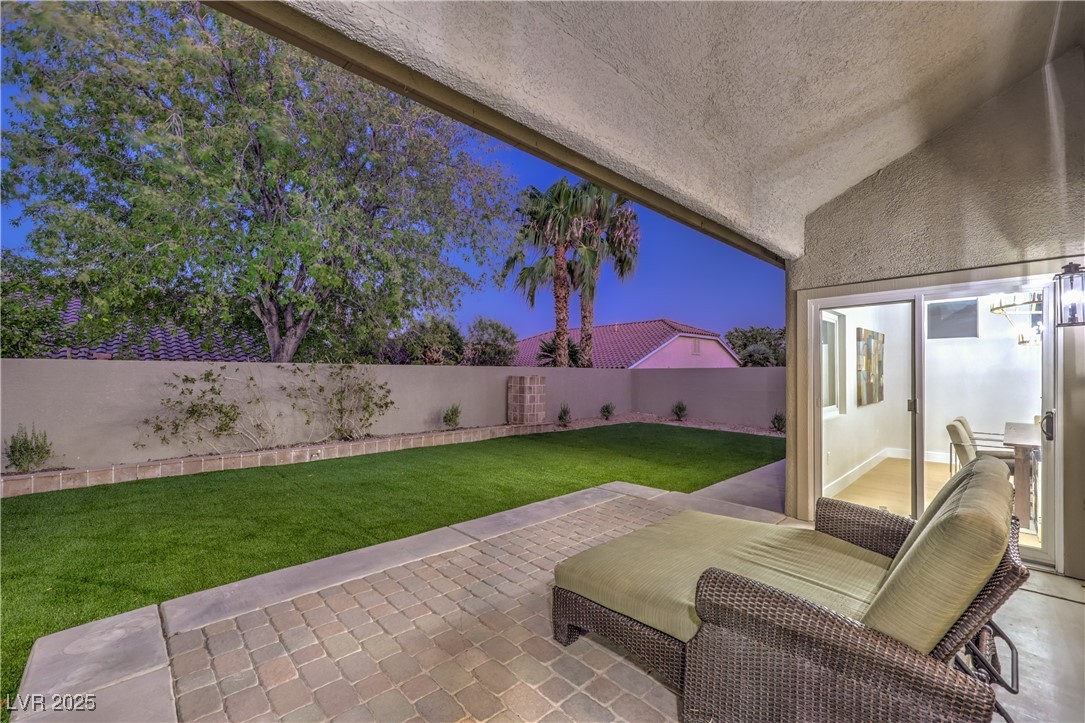 10576 Refugio Street Property Photo 44