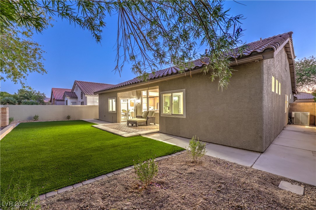 10576 Refugio Street Property Photo 47