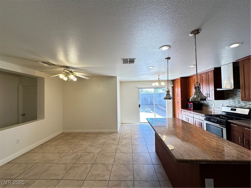 7229 Falling Timber Court Property Photo 6