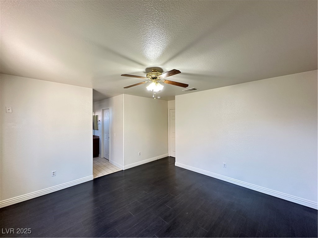 7229 Falling Timber Court Property Photo 10