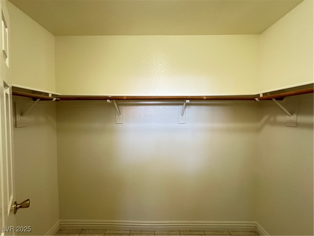 7229 Falling Timber Court Property Photo 13