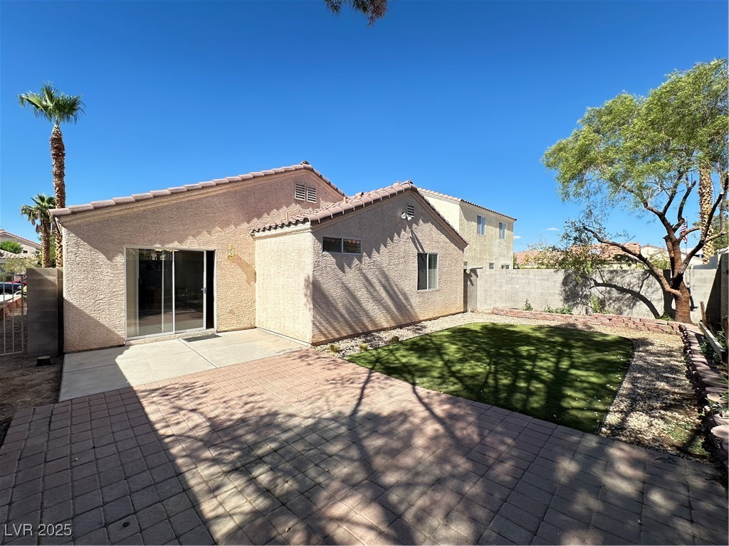 7229 Falling Timber Court Property Photo 19