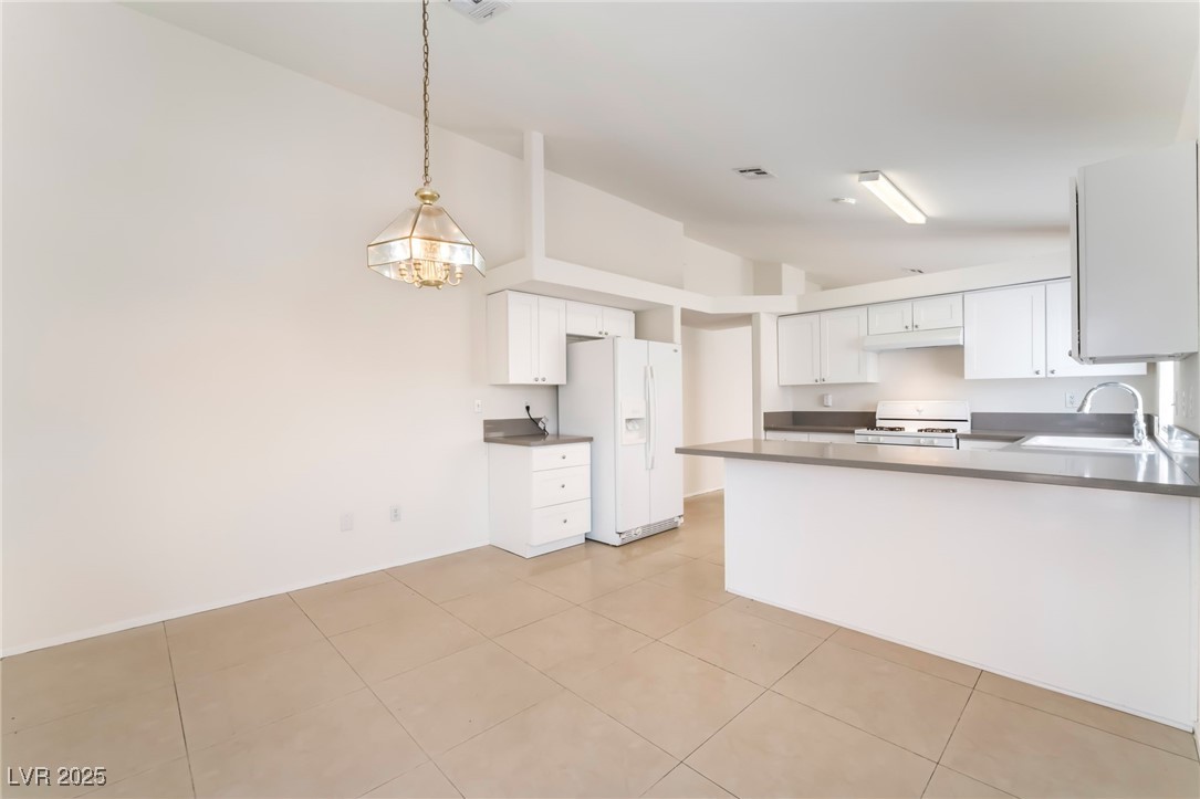 4104 Compass Rose Way Property Photo 4
