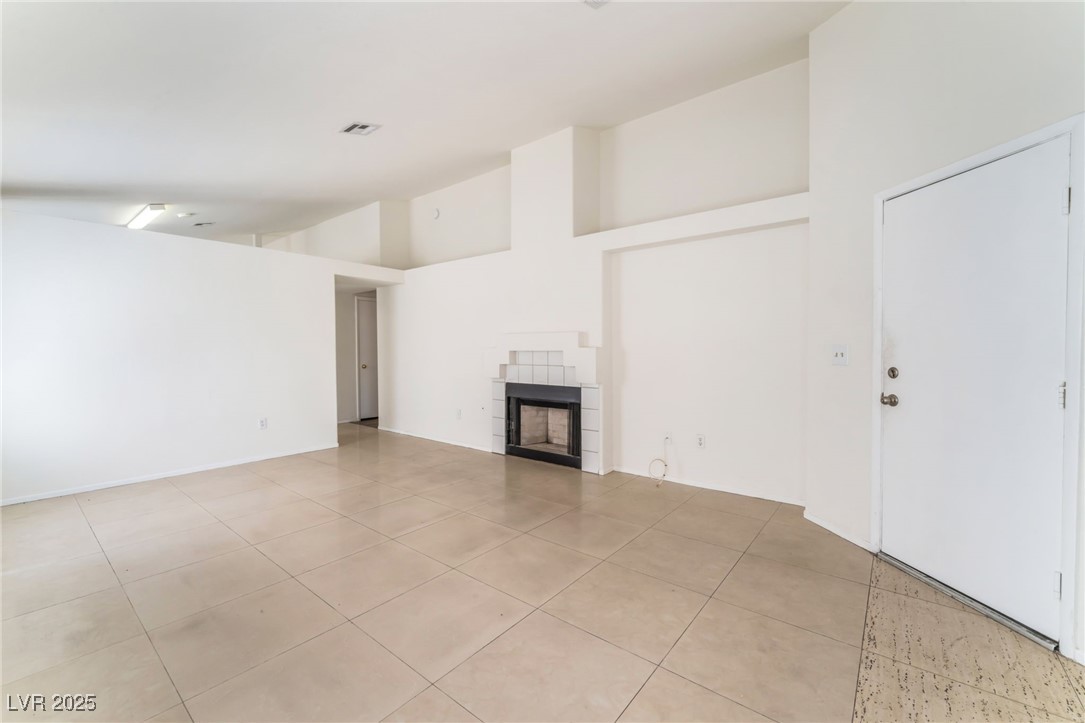 4104 Compass Rose Way Property Photo 6
