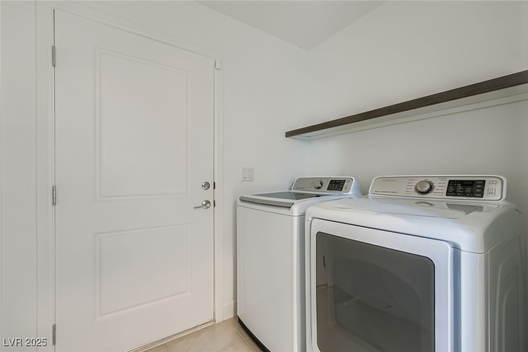 7966 Mountain Lilac Street Property Photo 22