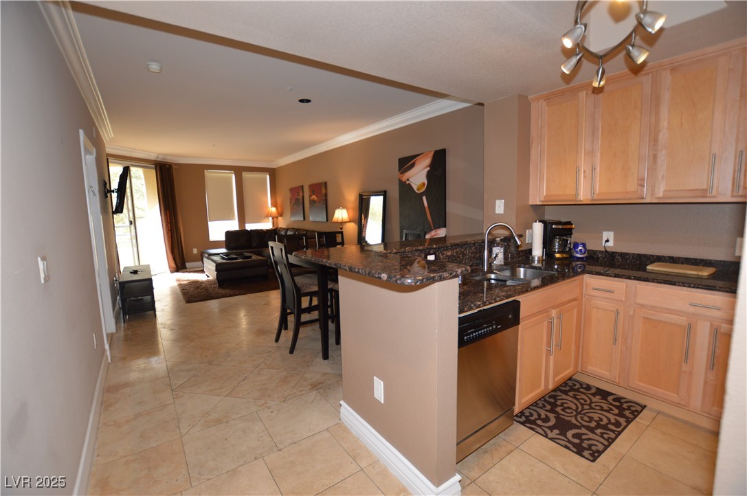 260 Flamingo Road 213 Property Photo 7