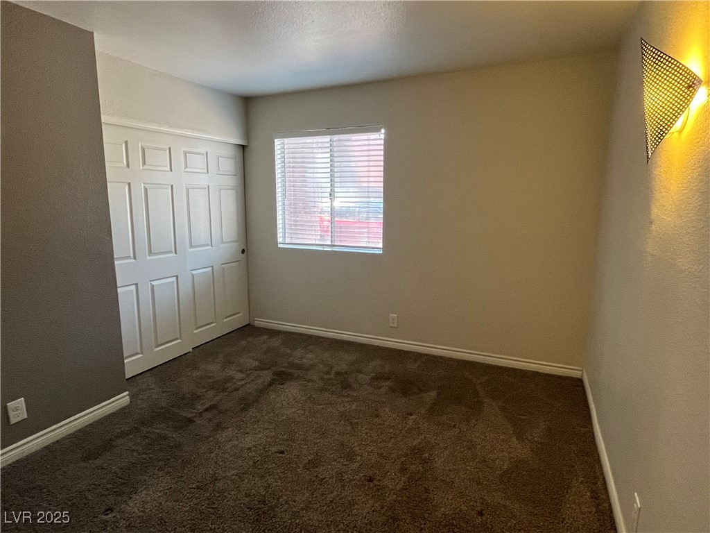 5260 River Glen Drive 259 Property Photo 14