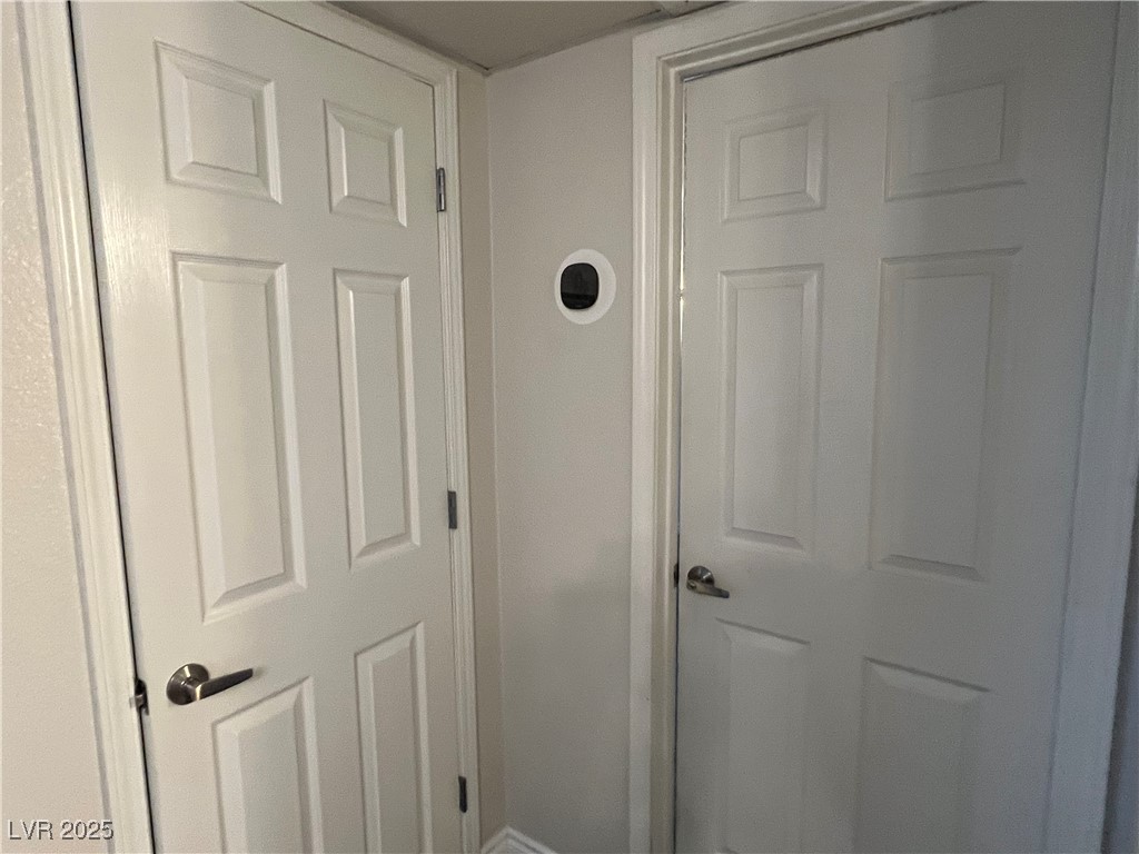 5260 River Glen Drive 259 Property Photo 16