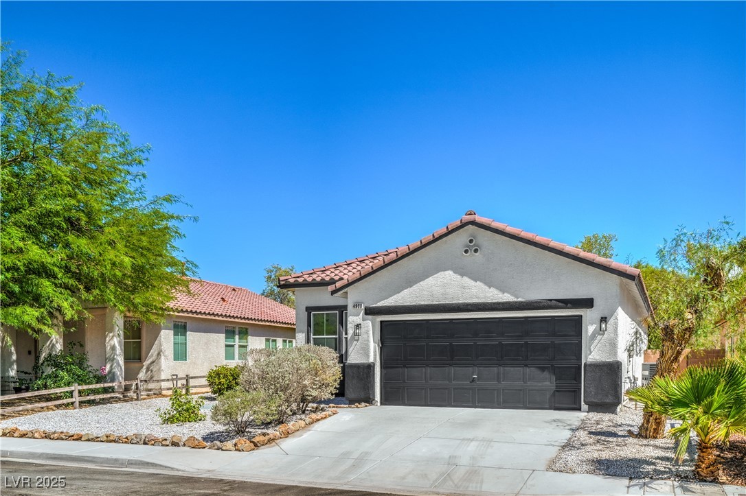 4908 Apache Valley Avenue Property Photo 5