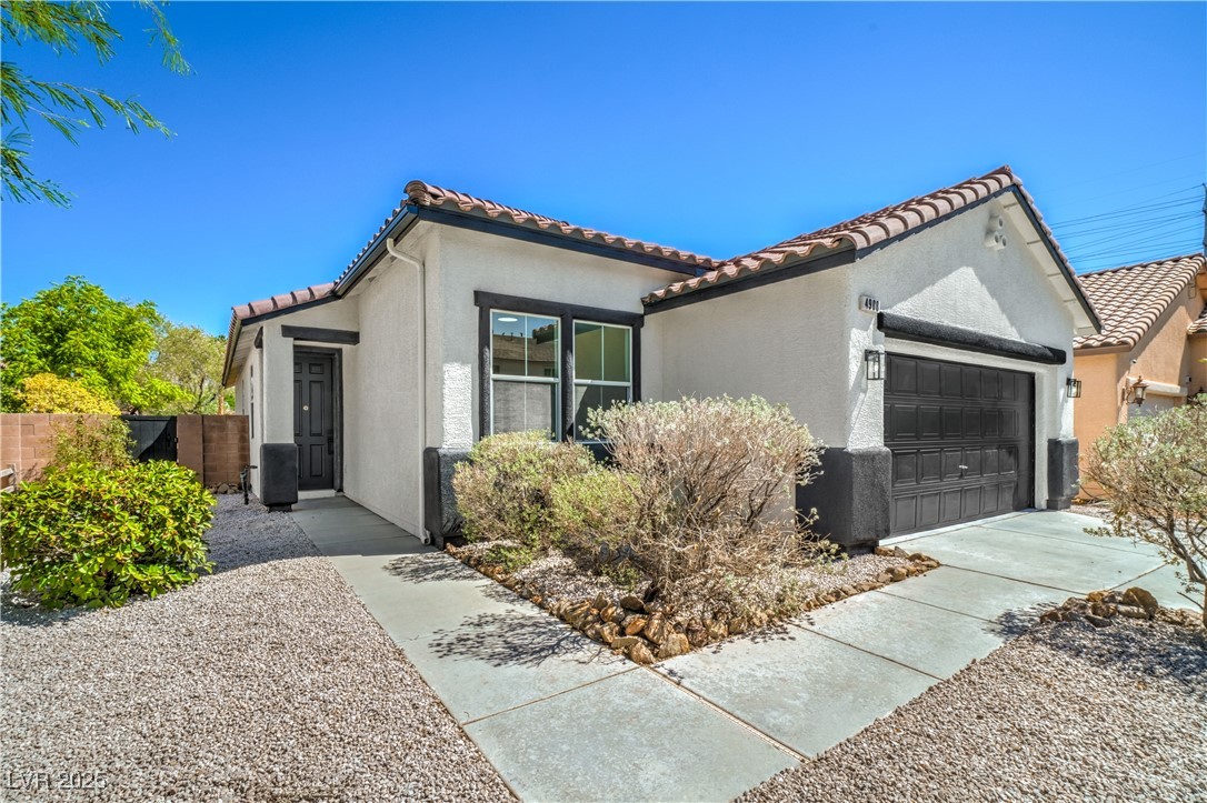 4908 Apache Valley Avenue Property Photo 6