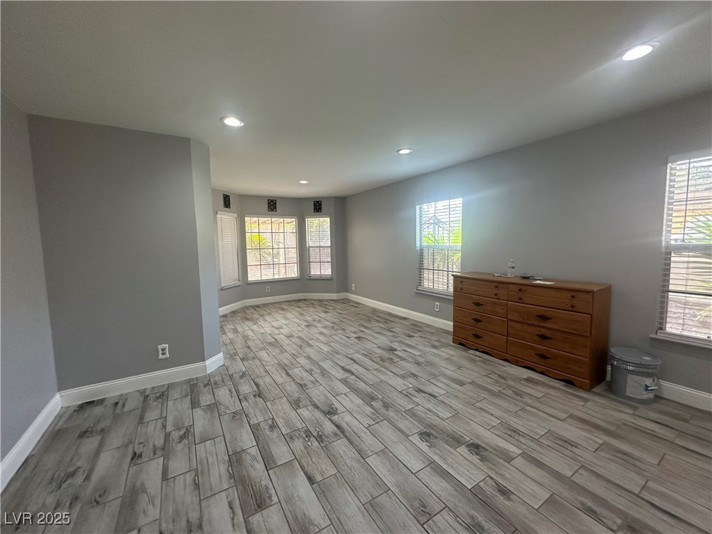 3201 Harbor Vista Street Property Photo 7