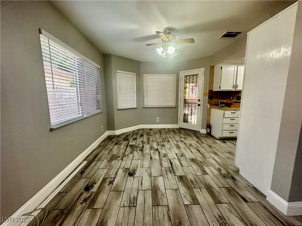 3201 Harbor Vista Street Property Photo 14