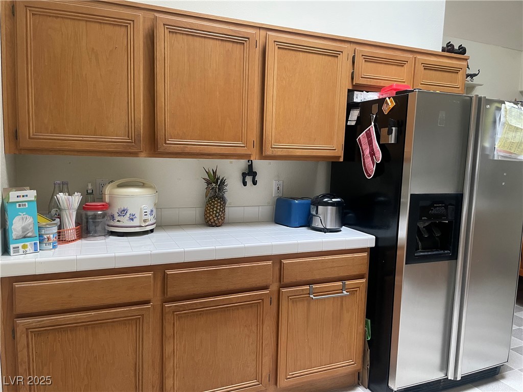 648 Hitchen Post Drive Property Photo 14