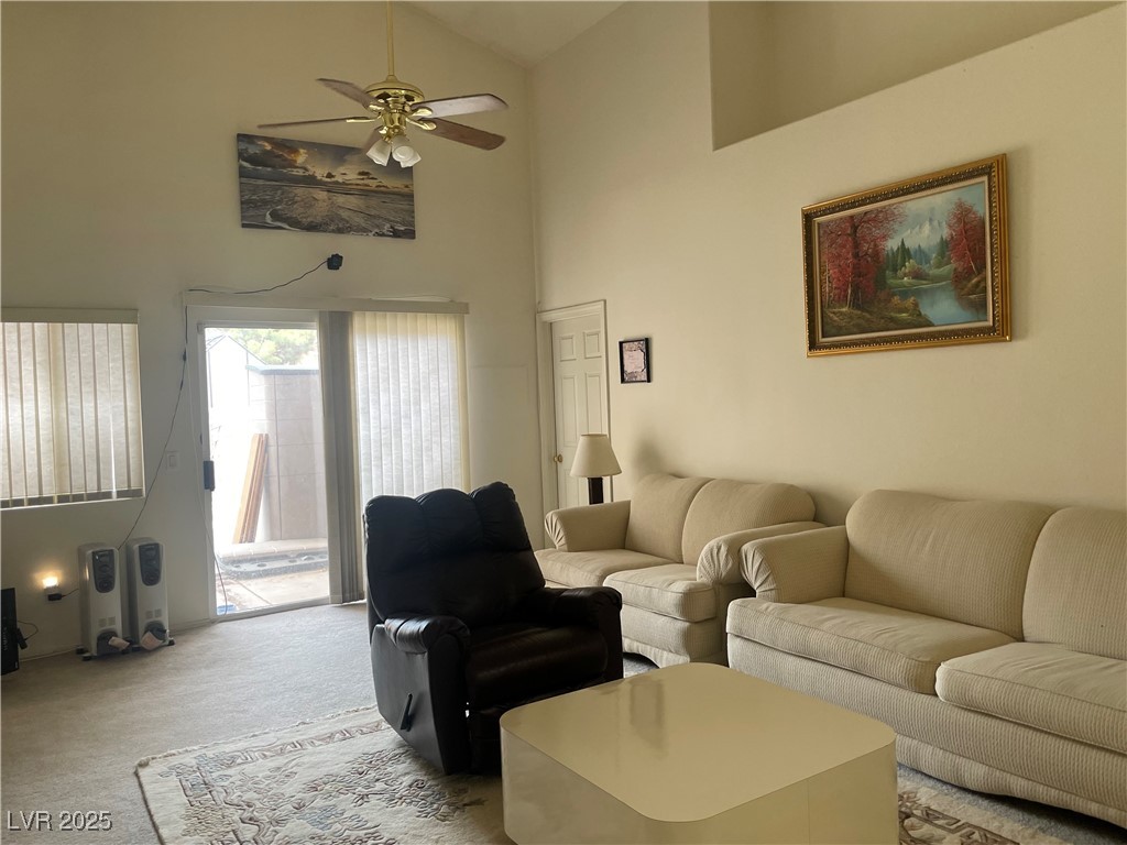 648 Hitchen Post Drive Property Photo 19