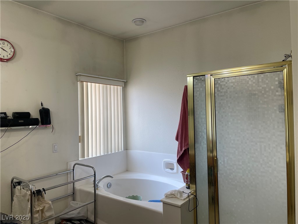 648 Hitchen Post Drive Property Photo 24