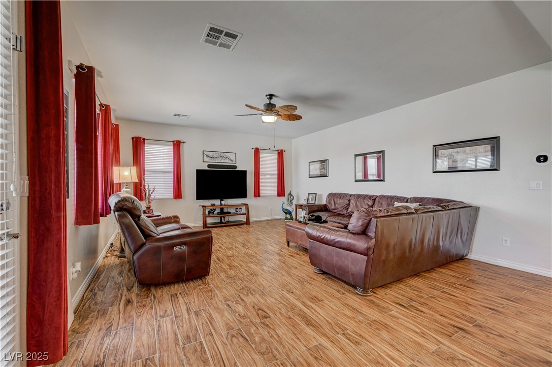 217 Delighted Avenue Property Photo 8