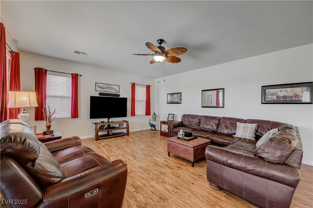 217 Delighted Avenue Property Photo 9