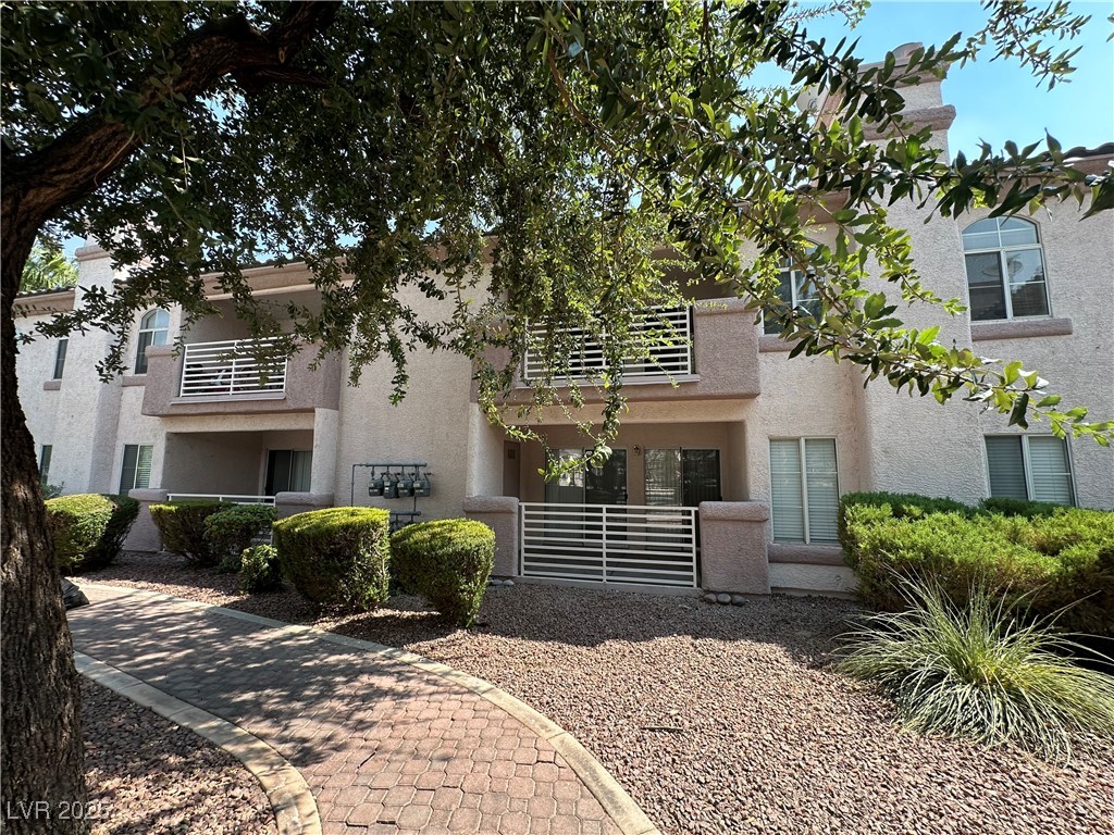4555 East Sahara Avenue 260 Property Photo 1