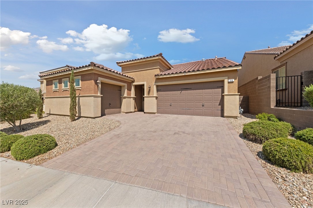 316 Sidewheeler Street Property Photo 1