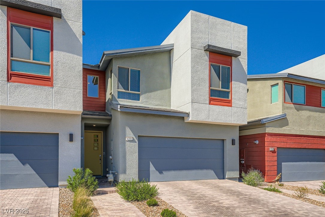 4390 Landberg Avenue Property Photo 1