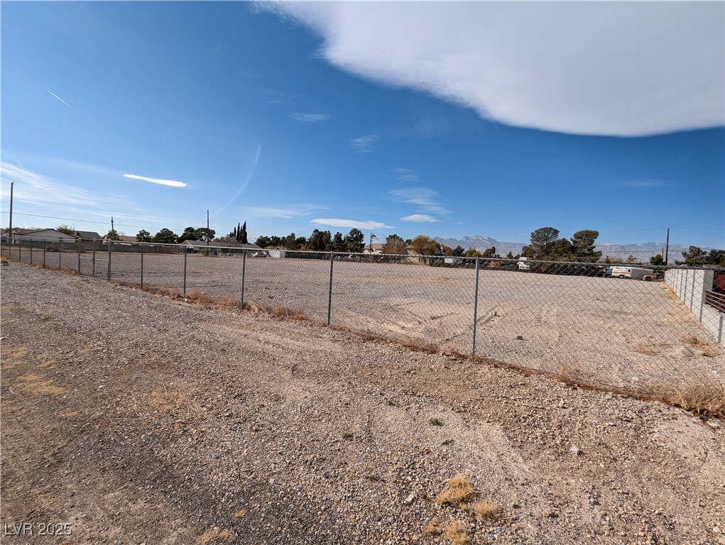 6400 West El Campo Grande Avenue Property Photo 4