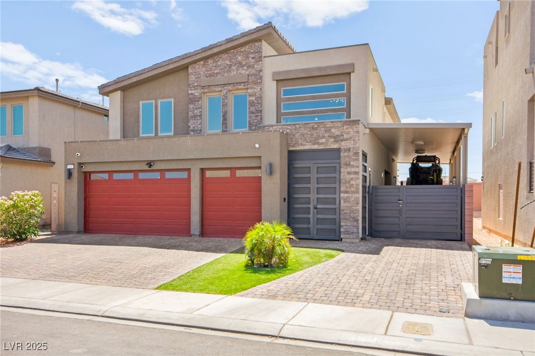 8955 Ruby Moon Drive Property Photo 1