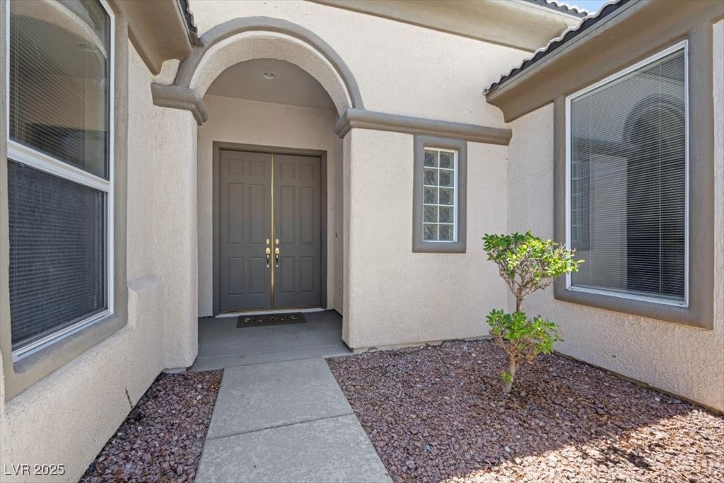 10623 Riva De Fiore Avenue Property Photo 1