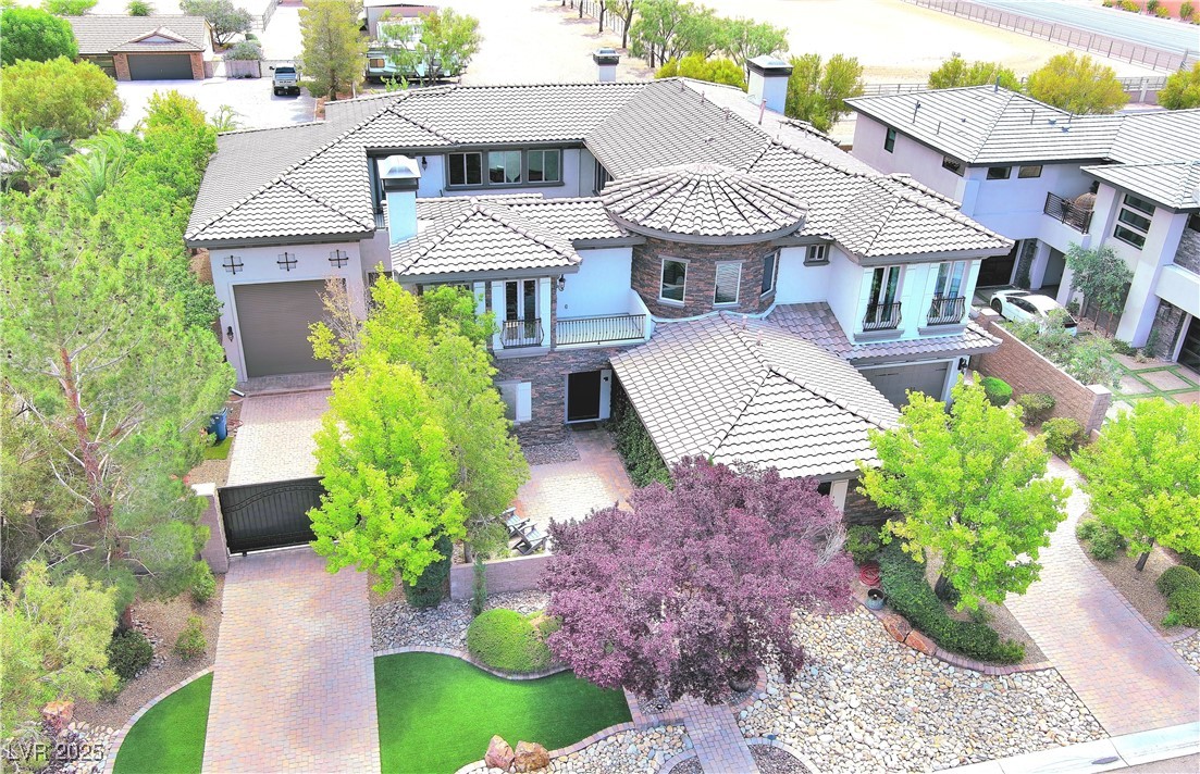 4450 Palisades Canyon Circle Property Photo 1