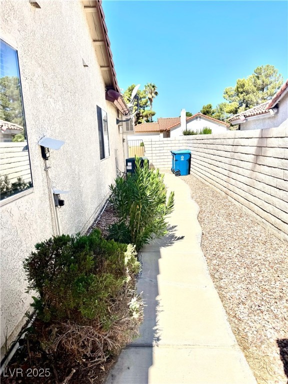 8208 Palmada Drive Property Photo 24