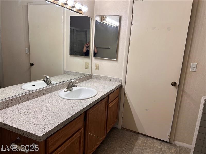 2220 Pinetop Lane 203 Property Photo 7