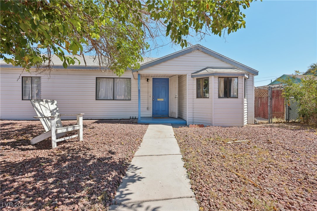 1505 East Ogden Avenue Property Photo 1