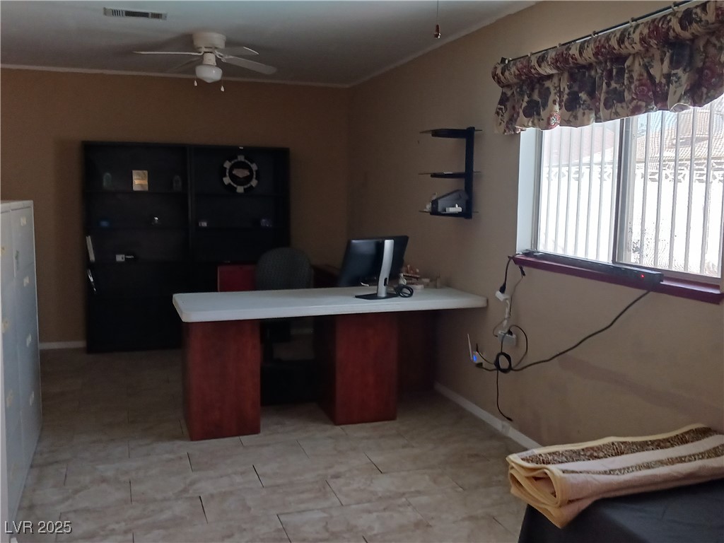 6000 Oceanside Way Property Photo 18