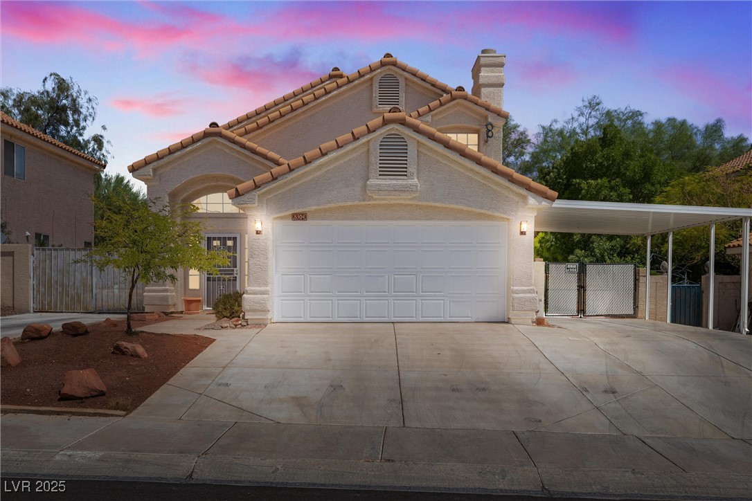 8304 Classic Villa Court Property Photo 1