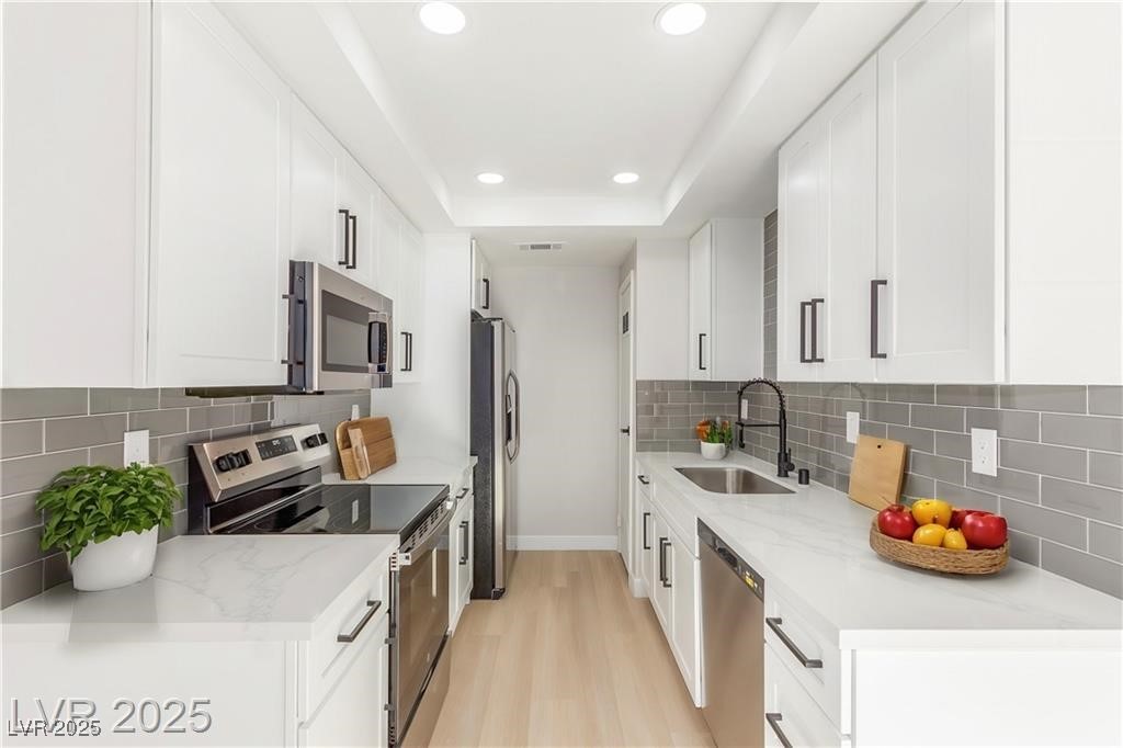 4165 Mississippi Avenue Property Photo 1