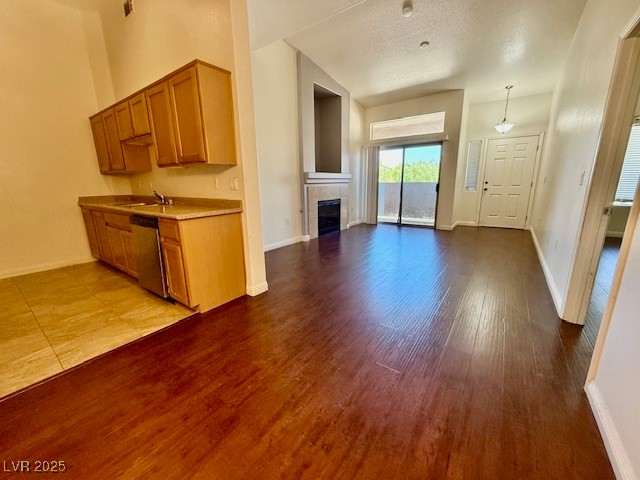 8985 South Durango Drive 2094 Property Photo 4